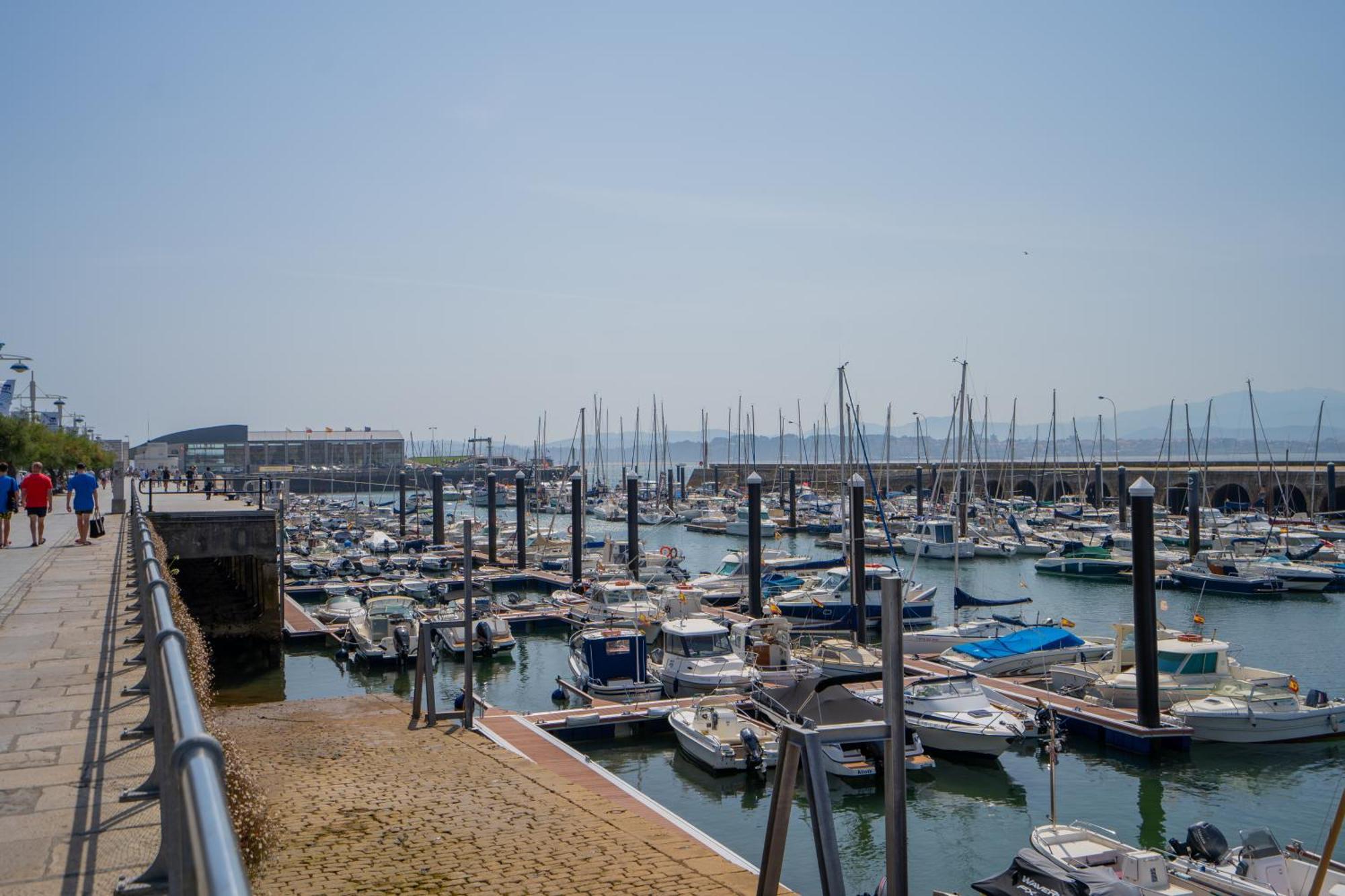 Sercotel El Balcon De La Bahia Suites Santander Bagian luar foto